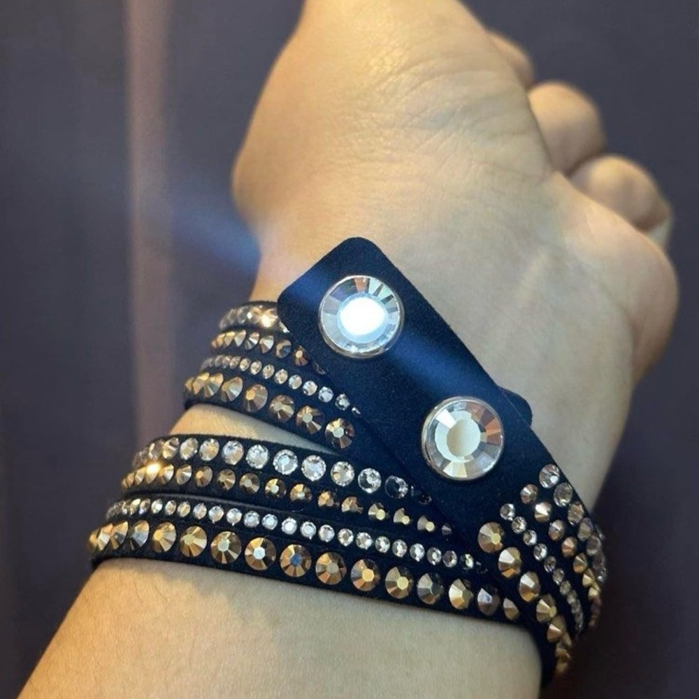 DISPLAY ITEM. Authentic Swarovski Slake Deluxe Wrap Bracelet, 5089699. RARE. - Picture 4 of 12